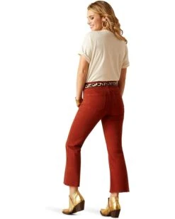 Ariat High-Rise Jazmine Flare in Burgundy | Jeans -Shoefinity Shop 61ueNeP1vVL. AC SR736920