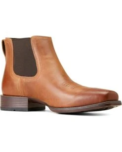 Ariat Booker Ultra Square Toe Western Boots -Shoefinity Shop 71c1IyjE4L. AC SR736920