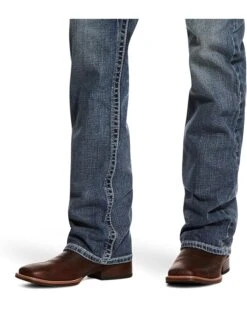 Ariat M5 Slim Bootcut Jeans in Lennox -Shoefinity Shop 81vW8E eM3L. AC SR736920
