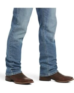 Ariat M4 Low Rise Stackable Straight Leg Jeans in Sawyer -Shoefinity Shop 91GMm9ZMrIL. AC SR736920