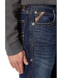 Ariat M5 Dennis Straight Jeans in Comet 8 Ariat M5 Dennis Straight Jeans in Comet -Shoefinity Shop 91iMZBCsJL. AC SR736920