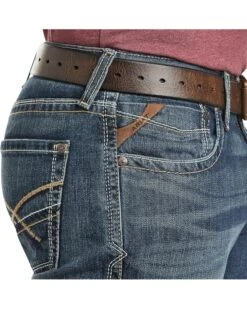 Ariat M5 Arrowhead Low Rise Straight Leg Jean | Jeans -Shoefinity Shop A1pGswl1pHL. AC SR736920